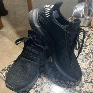 Womens adidas all black
